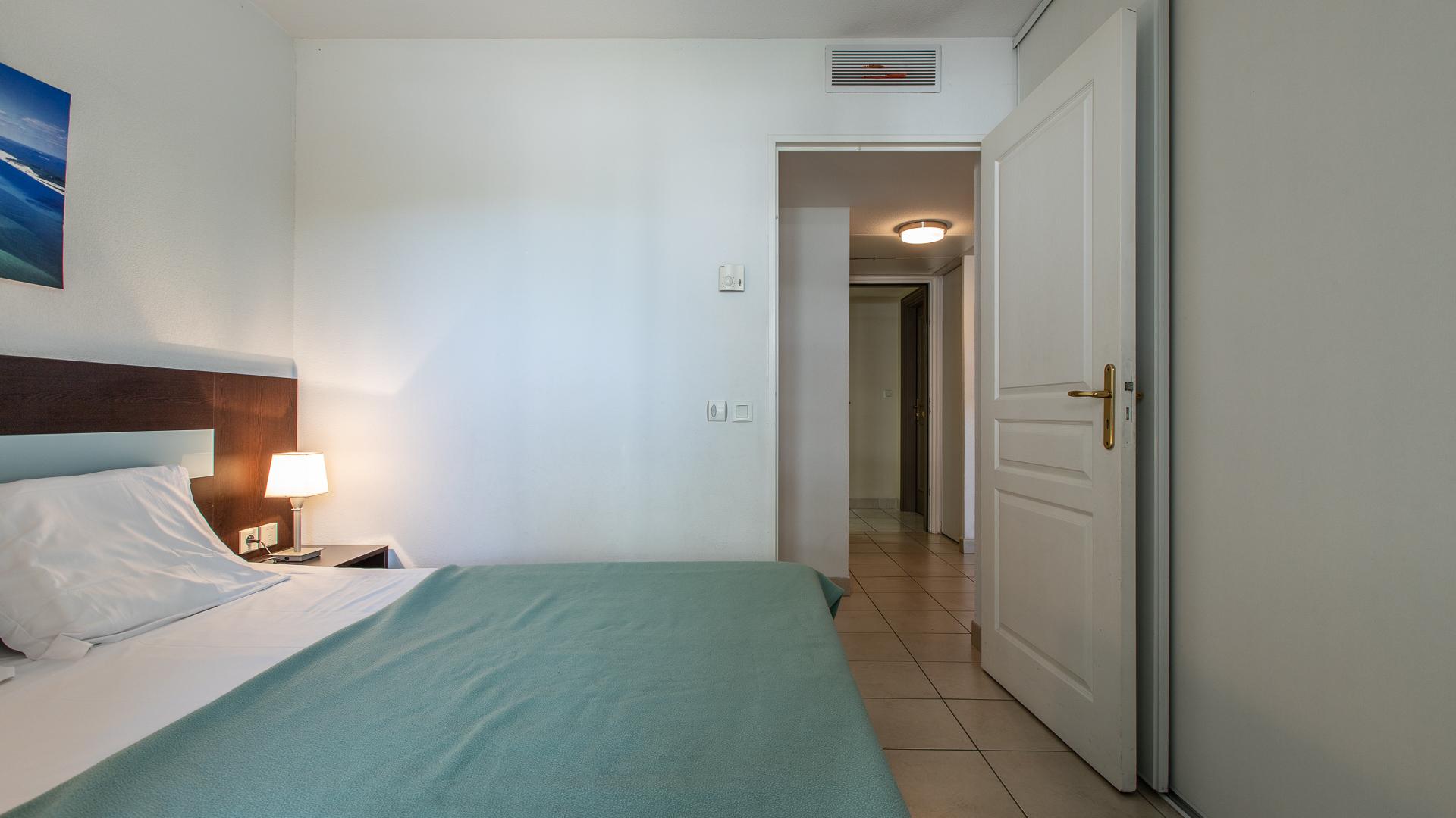 Vacanceole - Residence Le Crystal Кань-сюр-Мер Экстерьер фото